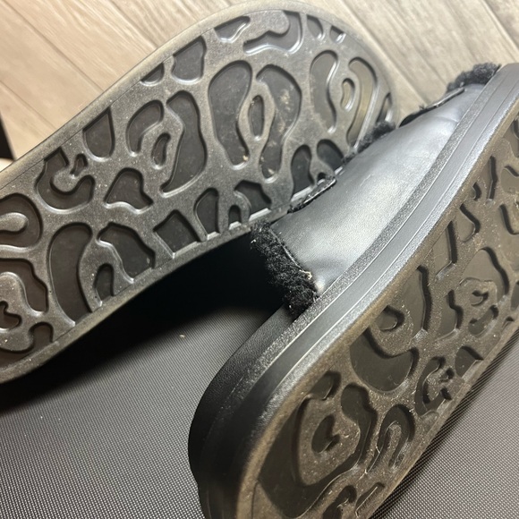 Aerosoles Sandal/Slide with buckle strap - Picture 9 of 11